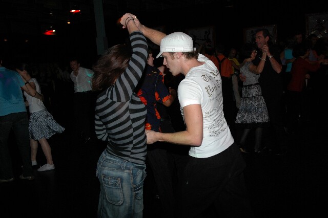 min 2007 11 10 fous swing 322